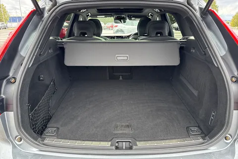 BX68OPG Volvo Xc60 2.0 T5 R-Design Pro Auto AWD Euro 6 (s/s) 5dr Thumbnail #7