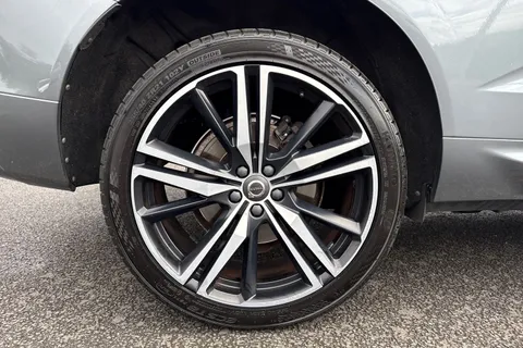 BX68OPG Volvo Xc60 2.0 T5 R-Design Pro Auto AWD Euro 6 (s/s) 5dr Thumbnail #11