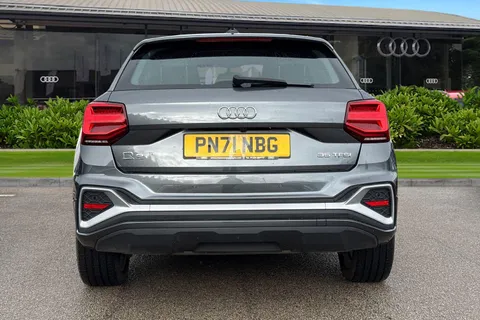 PN71NBG Audi Q2 S line 35 TFSI 150 PS 6-speed Thumbnail #5