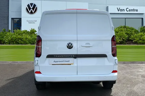 MT25WXY Volkswagen Transporter 2.0 TDI 150 Commerce Plus Van Auto Thumbnail #5