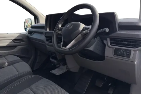 MT25WXY Volkswagen Transporter 2.0 TDI 150 Commerce Plus Van Auto Thumbnail #8