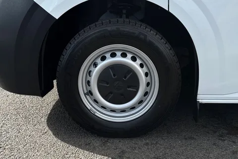 BG25MVZ Volkswagen E-Transporter 100kW 65kWh Commerce Plus Van Auto Thumbnail #22