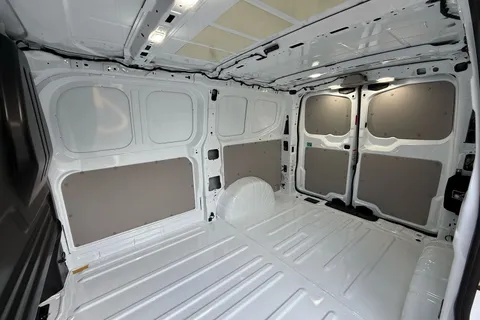 BG25MVZ Volkswagen E-Transporter 100kW 65kWh Commerce Plus Van Auto Thumbnail #49