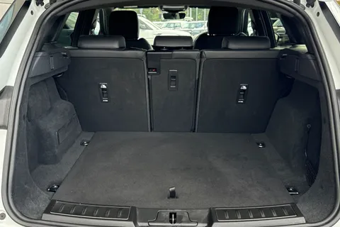 DY25LZO Land Rover Range Rover Evoque 1.5 P270e Dynamic SE 5dr Thumbnail #11