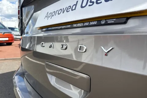 BT25HFX Volkswagen Caddy Maxi 2.0 TDI 122ps Maxi Life 7 Seat DSG 2025 Thumbnail #26