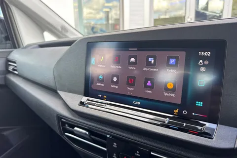 BT25HFX Volkswagen Caddy Maxi 2.0 TDI 122ps Maxi Life 7 Seat DSG 2025 Thumbnail #41