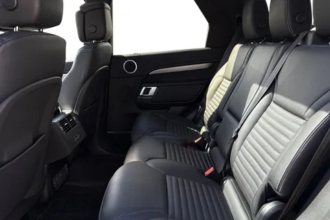 DY25KBU Land Rover Discovery 3.0 D350 Dynamic HSE 5dr Thumbnail #5