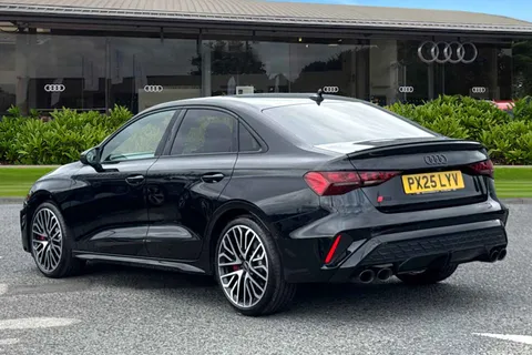 PX25LYV Audi S3 Vorsprung TFSI 333 PS S tronic Thumbnail #3