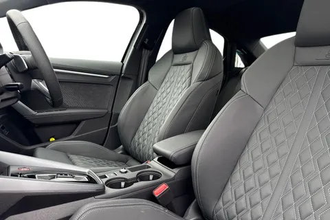 PX25LYV Audi S3 Vorsprung TFSI 333 PS S tronic Thumbnail #11