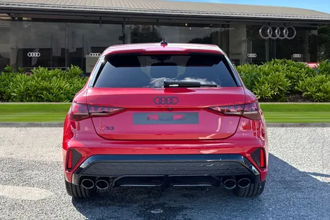  Audi S3 2.0 TFSI Black Edition Sportback S Tronic quattro Euro 6 (s/s) 5dr Thumbnail #5