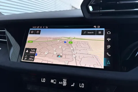  Audi S3 2.0 TFSI Black Edition Sportback S Tronic quattro Euro 6 (s/s) 5dr Thumbnail #17