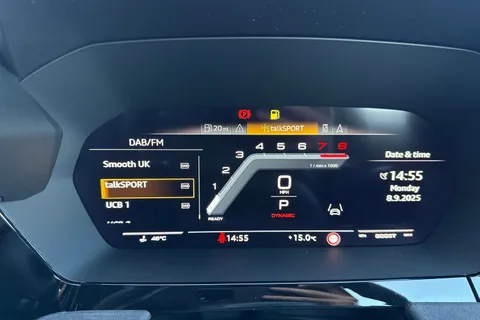  Audi S3 2.0 TFSI Black Edition Sportback S Tronic quattro Euro 6 (s/s) 5dr Thumbnail #44