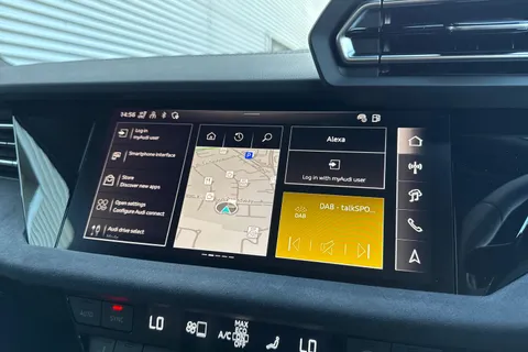  Audi S3 2.0 TFSI Black Edition Sportback S Tronic quattro Euro 6 (s/s) 5dr Thumbnail #48