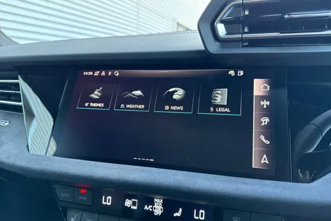  Audi S3 2.0 TFSI Black Edition Sportback S Tronic quattro Euro 6 (s/s) 5dr Thumbnail #51