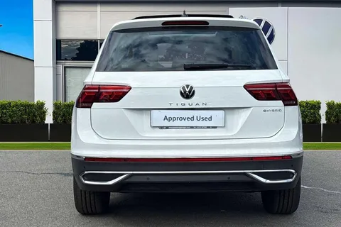 CX75HYB Volkswagen Tiguan 1.4 TSI eHybrid Elegance 5dr DSG Thumbnail #7