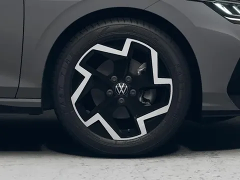 Volkswagen Golf 1.5 eTSI MHEV R-Line DSG Euro 6 (s/s) 5dr Thumbnail #8