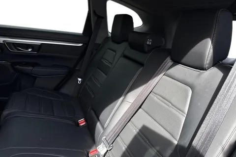 RE22EVG Honda CR-V 2.0 i-MMD Hybrid SR 5dr eCVT Thumbnail #9