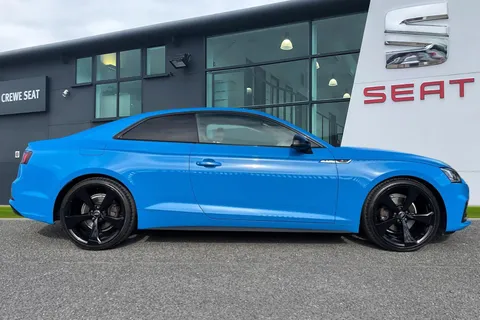 DF69KCN Audi A5 2.0 TFSI 35 Black Edition S Tronic Euro 6 (s/s) 2dr Thumbnail #4