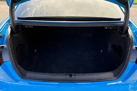 DF69KCN Audi A5 2.0 TFSI 35 Black Edition S Tronic Euro 6 (s/s) 2dr Thumbnail #7