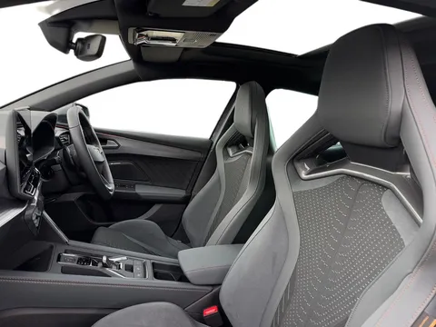 KP25FPD CUPRA Leon 2.0 TSI 300 VZ3 5dr DSG ** PANORAMIC SUNROOF** Thumbnail #11