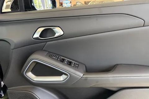  BYD ATTO 2 51.1kWh Boost Auto 5dr Thumbnail #18