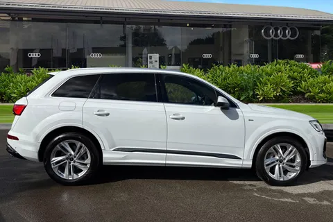 KO74GWJ Audi Q7 SUV S line 50 TDI quattro 286 PS tiptronic Thumbnail #4