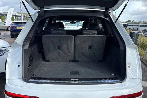 KO74GWJ Audi Q7 SUV S line 50 TDI quattro 286 PS tiptronic Thumbnail #7