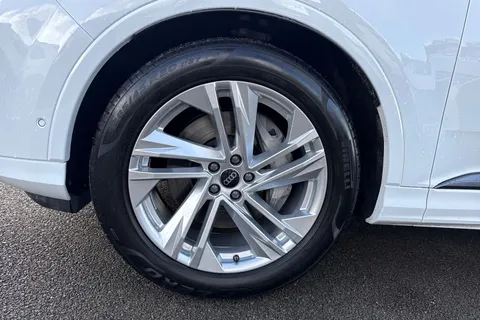 KO74GWJ Audi Q7 SUV S line 50 TDI quattro 286 PS tiptronic Thumbnail #11