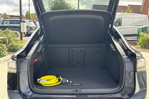  Volkswagen Id.7 Pro S 86kWh Match Fastback Auto 5dr Thumbnail #7