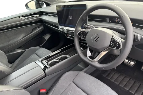  Volkswagen Id.7 Pro S 86kWh Match Fastback Auto 5dr Thumbnail #14