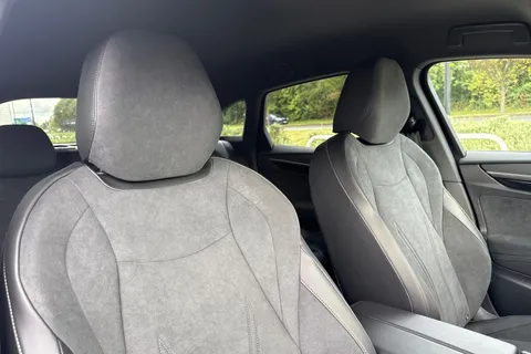  Volkswagen Id.7 Pro S 86kWh Match Fastback Auto 5dr Thumbnail #24