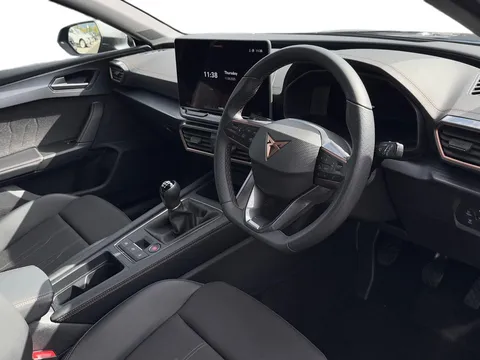 KR74NJK CUPRA Leon 1.5 TSI 150 V1 5dr Thumbnail #8