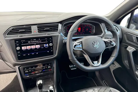 18 of 51 for Volkswagen Tiguan Allspace Tiguan Allspace R-Line 1.5 TSI 150PS 7-Speed DSG 5 Door | Heated Seats