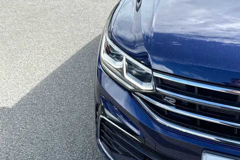 45 of 51 for Volkswagen Tiguan Allspace Tiguan Allspace R-Line 1.5 TSI 150PS 7-Speed DSG 5 Door | Heated Seats