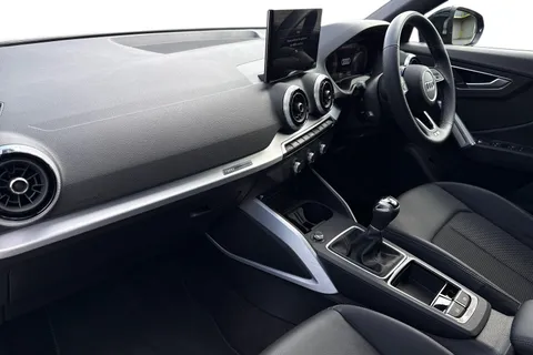 PK25DZR Audi Q2 S line 30 TFSI  116 PS 6-speed Thumbnail #9