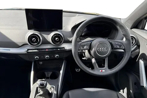 PK25DZR Audi Q2 S line 30 TFSI  116 PS 6-speed Thumbnail #13