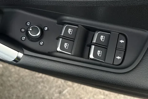 PK25DZR Audi Q2 S line 30 TFSI  116 PS 6-speed Thumbnail #18