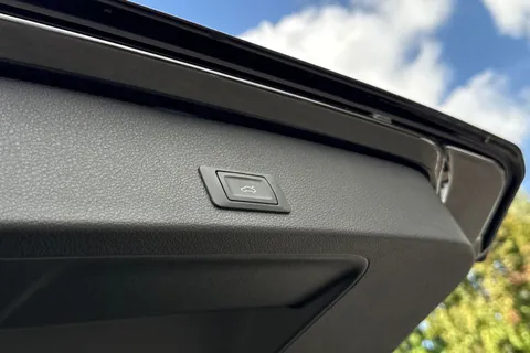 PK25DZR Audi Q2 S line 30 TFSI  116 PS 6-speed Thumbnail #31