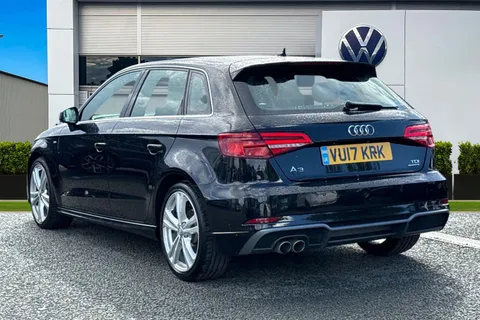 VU17KRK Audi A3 2.0 TDI S line Sportback quattro Euro 6 (s/s) 5dr Thumbnail #3