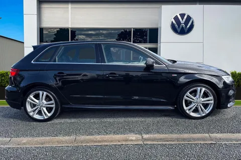 VU17KRK Audi A3 2.0 TDI S line Sportback quattro Euro 6 (s/s) 5dr Thumbnail #4