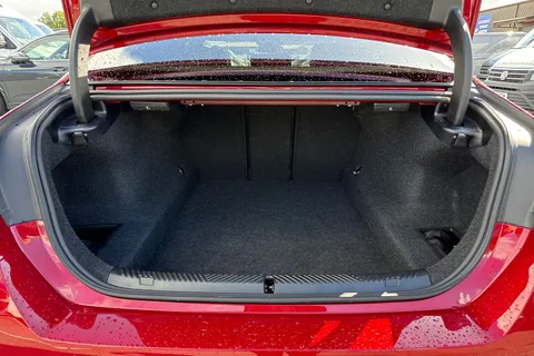 YC74MXV BMW 5 Series 2.0 520i MHT M Sport Steptronic Euro 6 (s/s) 4dr Thumbnail #7