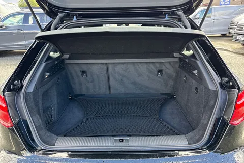 VU17KRK Audi A3 2.0 TDI S line Sportback quattro Euro 6 (s/s) 5dr Thumbnail #7