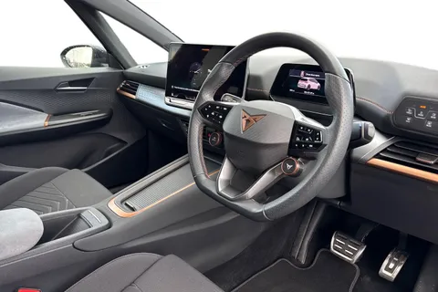 DF74RHV CUPRA Born e-Boost 59kWh V2 Auto 5dr Thumbnail #8