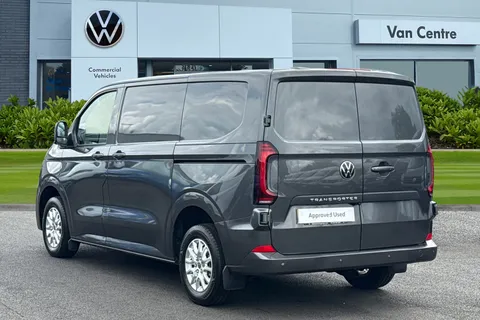 MF25HUO Volkswagen Transporter 2.0 TDI 150 Commerce Pro Van Thumbnail #3