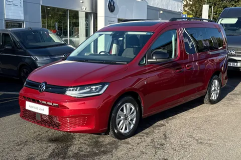 24 of 63 for Volkswagen Caddy California Maxi 2.0 TDI 122 5dr DSG-Panoramic Roof/LED's