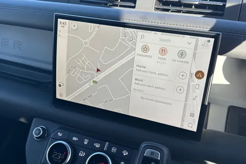 12 of 35 for Land Rover Defender 110 2.0 P400e 15.4kWh X-Dynamic HSE SUV 5dr Petrol Plug-in Hybrid Auto 4WD Euro 6 (s/s) (404 ps)