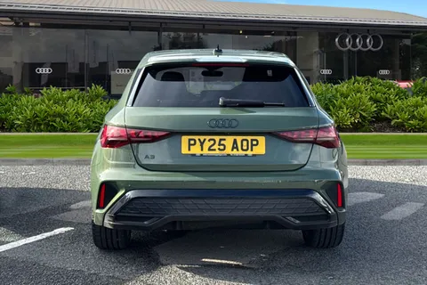 PY25AOP Audi A3 Black Edition 35 TDI 150 PS S tronic Thumbnail #5