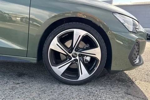 PY25AOP Audi A3 Black Edition 35 TDI 150 PS S tronic Thumbnail #11