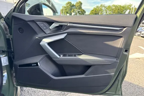 PY25AOP Audi A3 Black Edition 35 TDI 150 PS S tronic Thumbnail #53