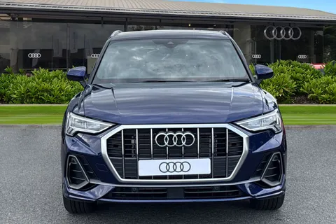 Audi Q3 1.5 TFSI CoD 35 S line S Tronic Euro 6 (s/s) 5dr Thumbnail #6